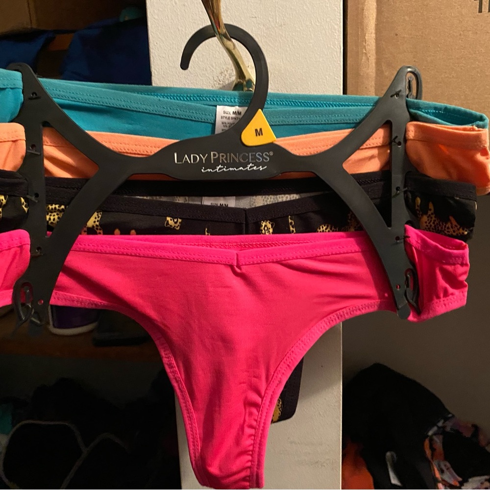 Lady princess ultimate thongs M